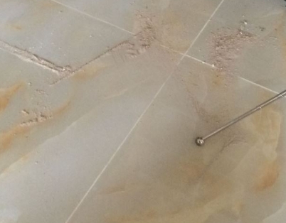 梅州瓷砖空鼓维修公司分享粘合剂选择不当在瓷砖铺贴过程中可能导致以下问题